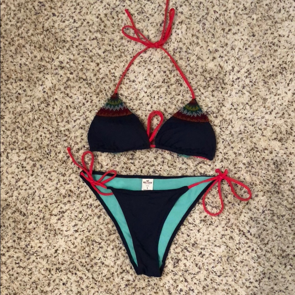 CUTE navy swimsuit